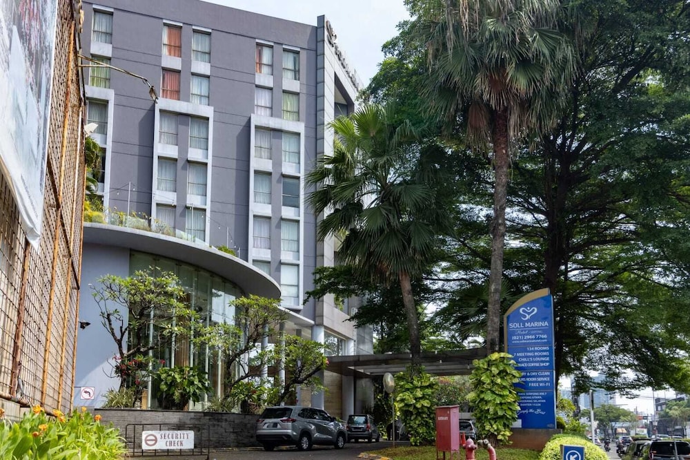 SOLL MARINA HOTEL SERPONG 2/64