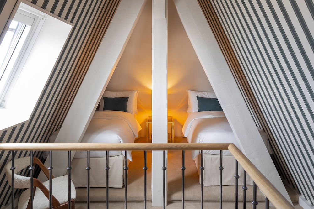 Hotel Longemalle in GENEVA