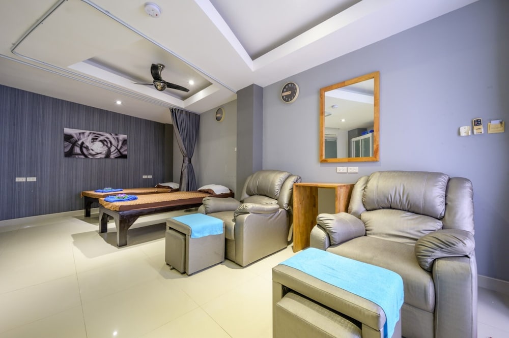 Cozy Resort, A Boutique Hotel 30/50