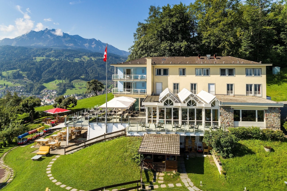 Hotel Sonnenberg 1/33