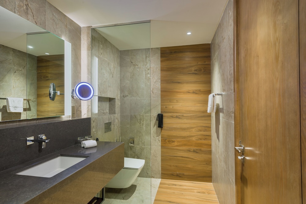IntercityHotel Bawshar 58/62