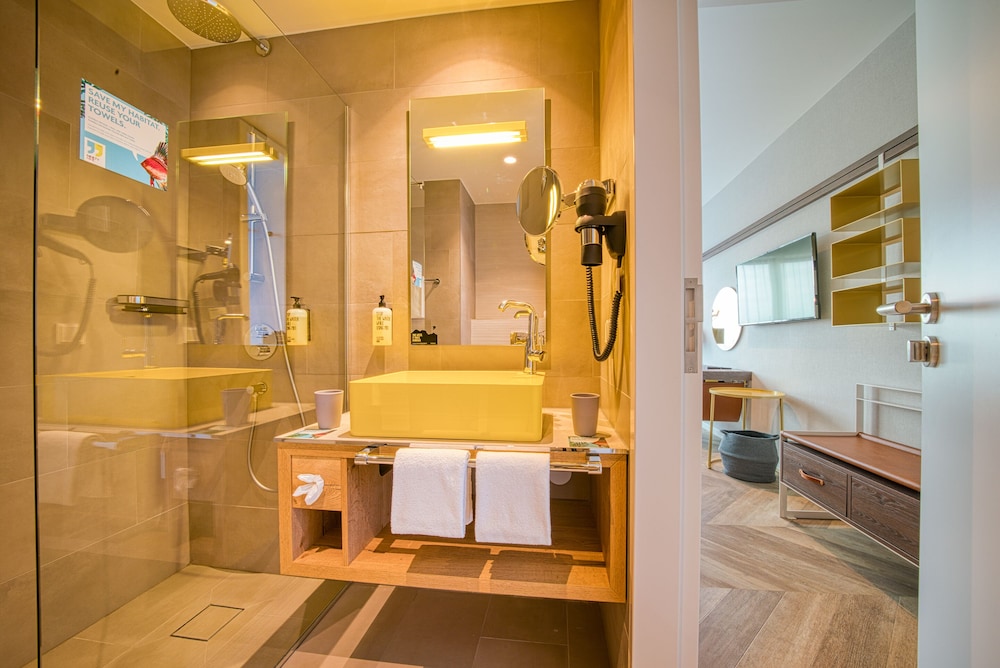 Vienna House Easy by Wyndham Amsterdam Airport 53/58