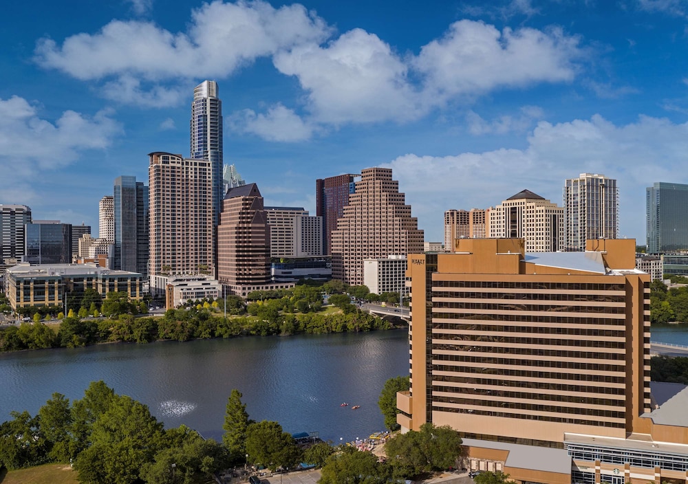 Hyatt Regency Austin 32/77
