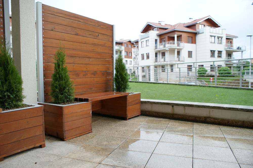 IRS ROYAL APARTMENTS - IRS Neptun Park 44/50