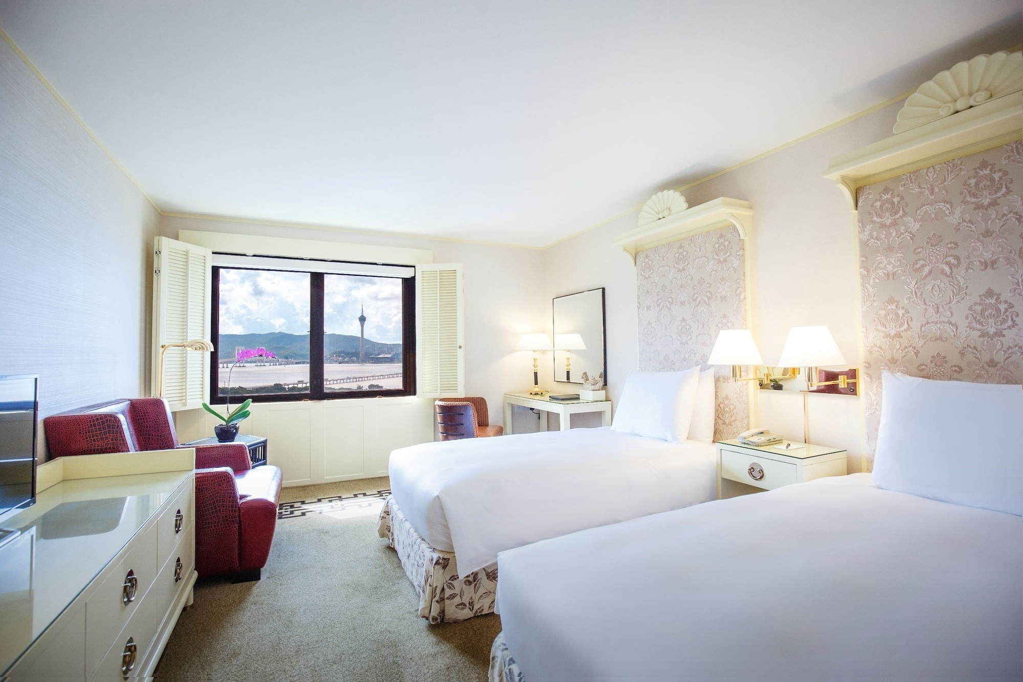 ROOM, TWIN BEDS, HARBOUR VIEW