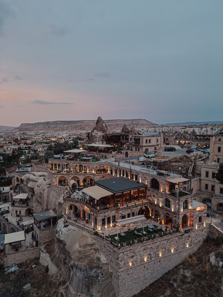 Sah Saray Cave Suites Halal Hotel 56/61