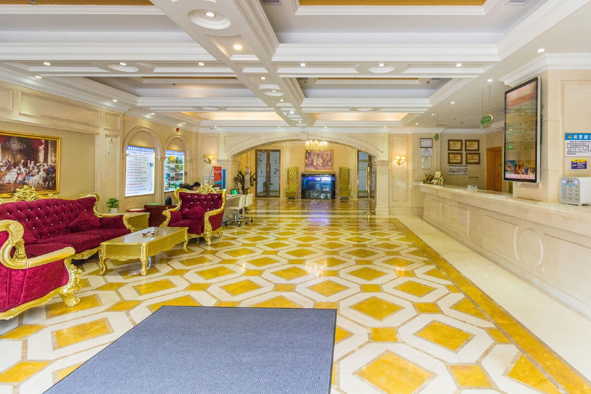 Vienna Hotel (Guilin Wanfu Square) 17/45