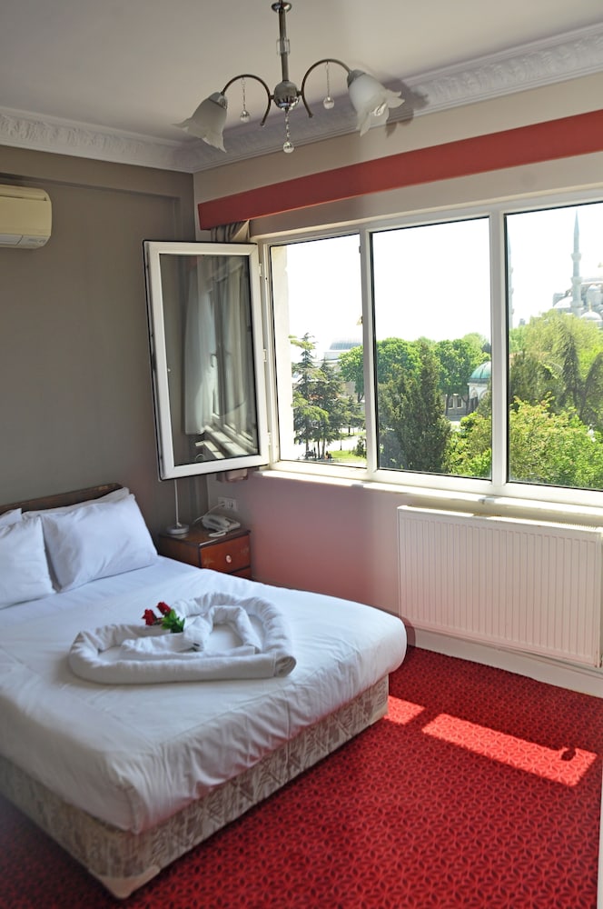 Sultanahmet Hotel 12/50