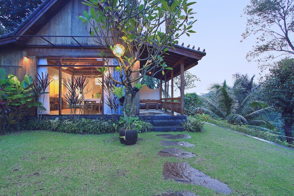 Bucu View Resort 45/50