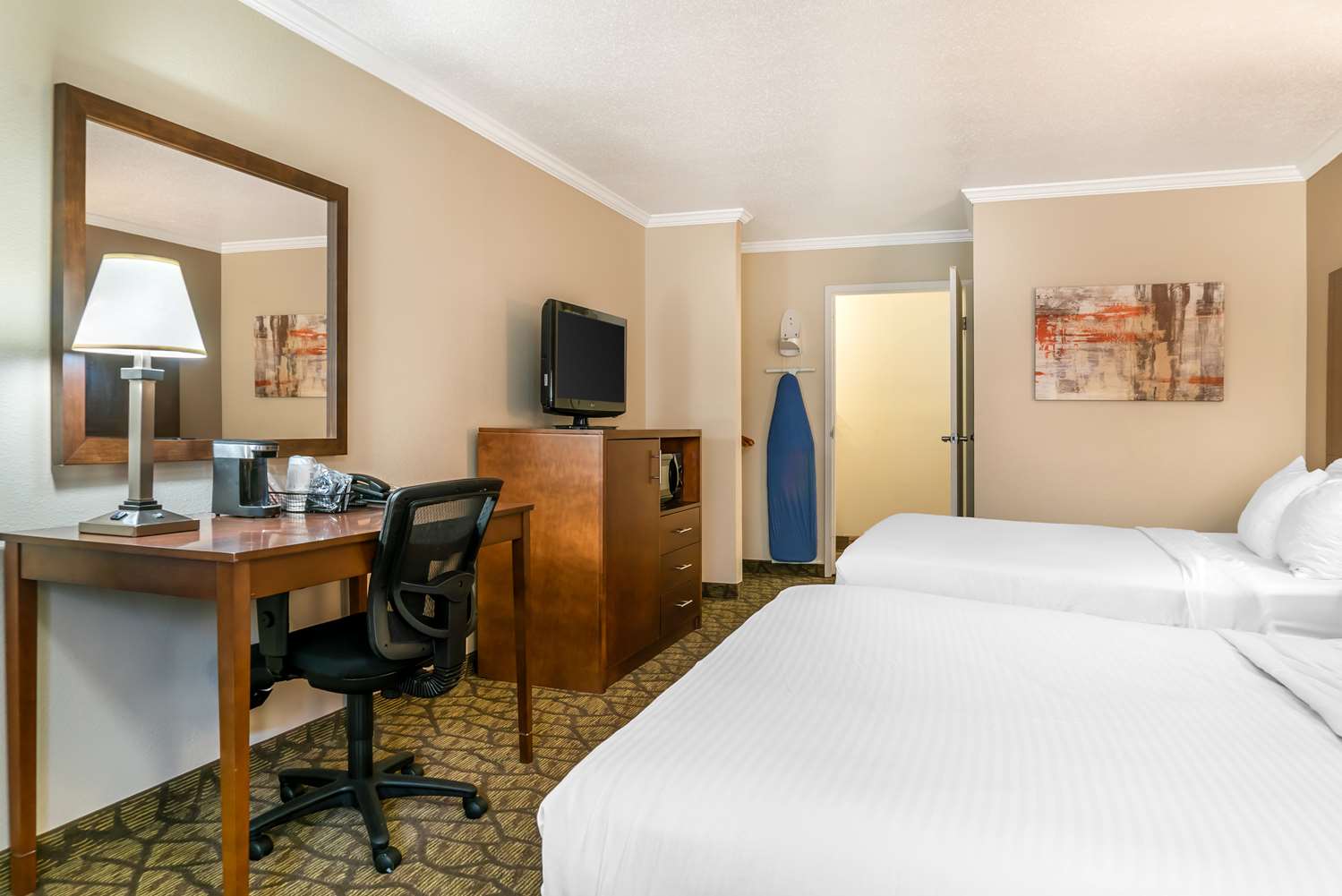 غرفة بسريرين كوين لذوي الإعاقة، Best Western Of Hartland 3/4