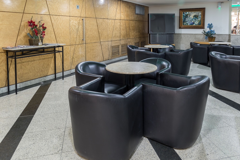 Hotel Bandeirantes 51/69