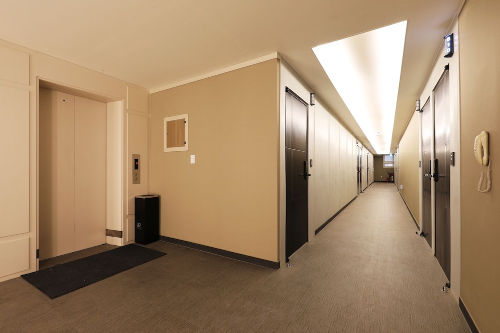 Hotel K 21/29