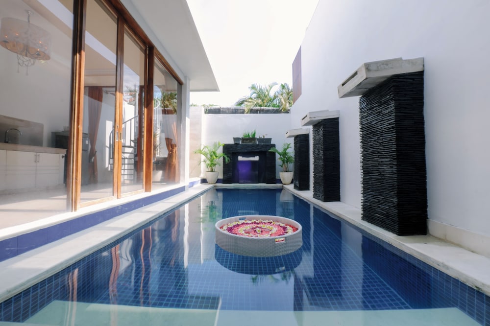 Kaisa Villas Seminyak 30/44