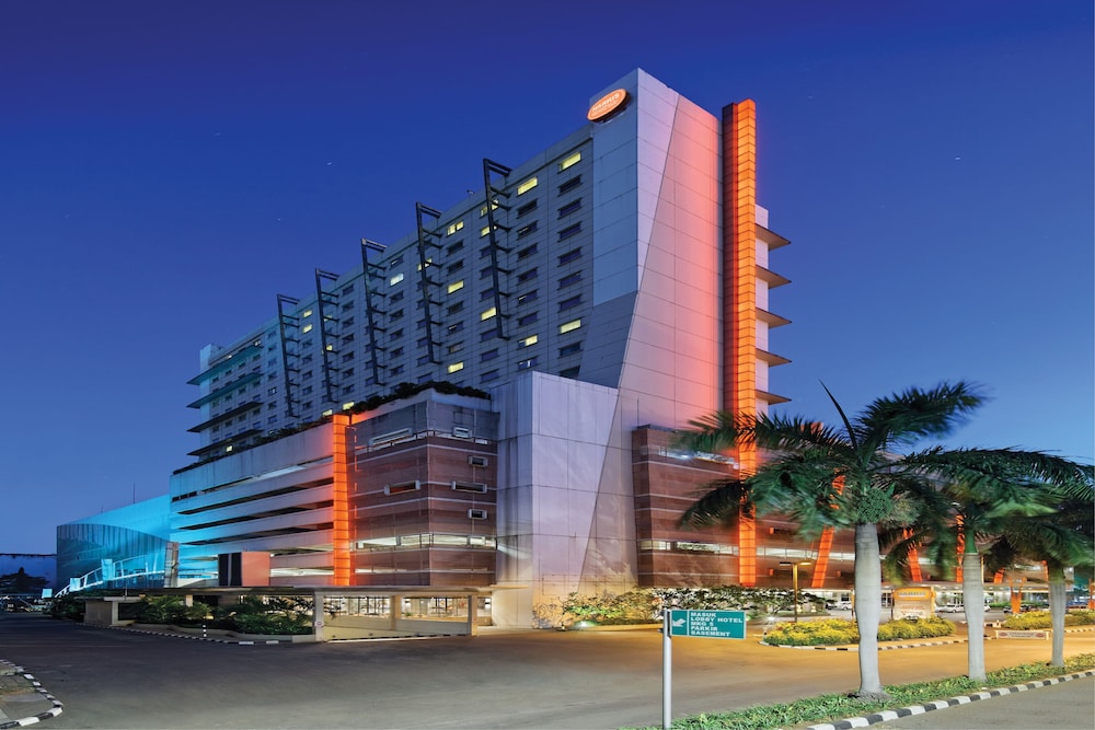ハリス ホテル & コンベンションズ クラパ ガディン(HARRIS HOTEL CONVENTIONS KELAPA GADING) 写真1