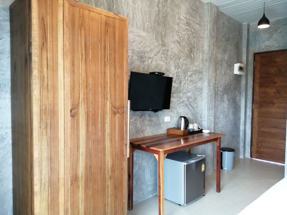 JR Place at Klong Muang Beach Krabi 33/50