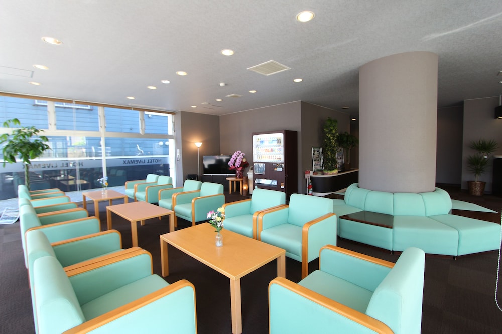 Hotel Livemax BUDGET Chitose 38/44
