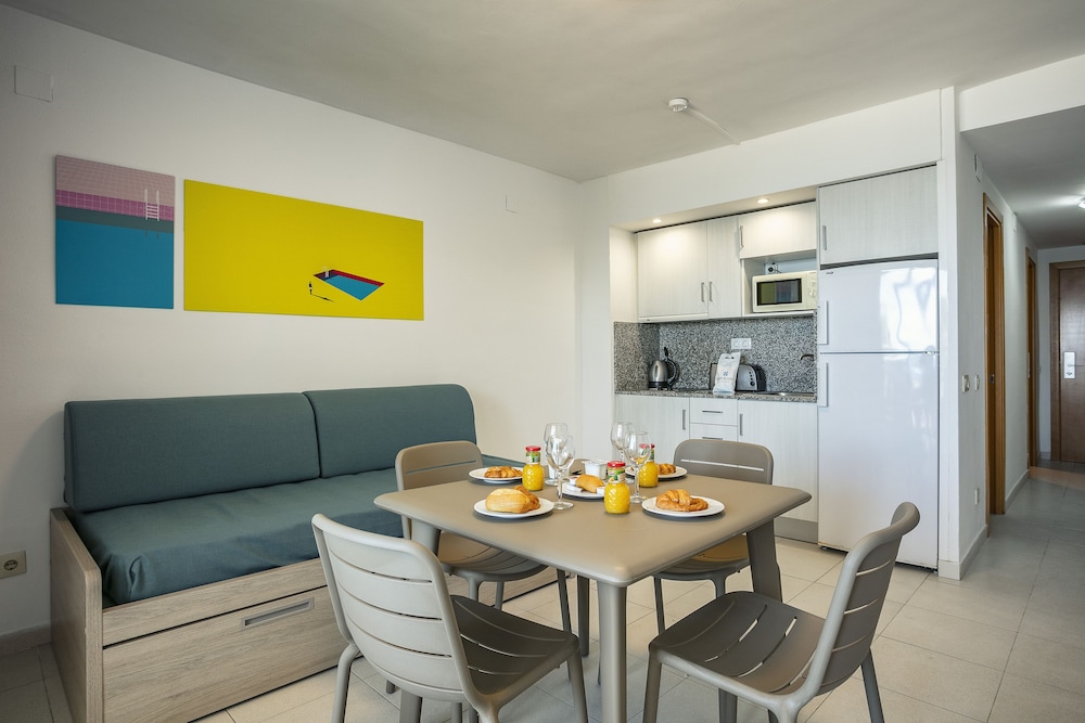 Pins Platja Apartments 45/76