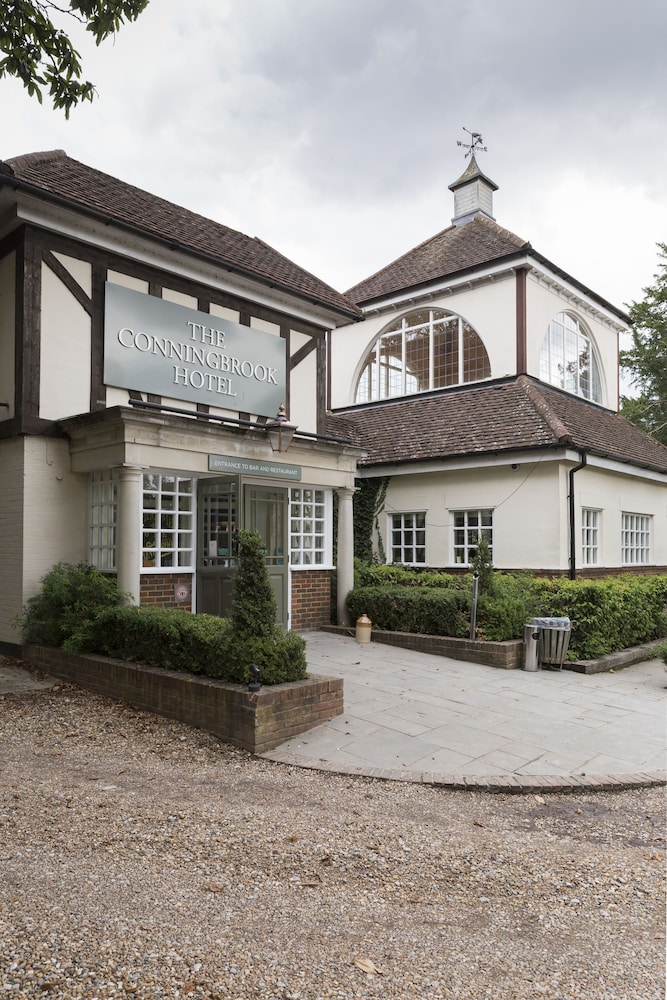 The Conningbrook Hotel 4/50