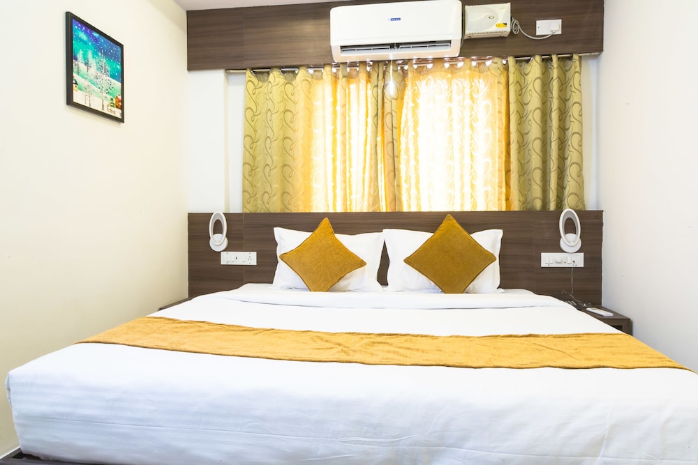 The Porch Inn Hotel & Service Apartments 20/50