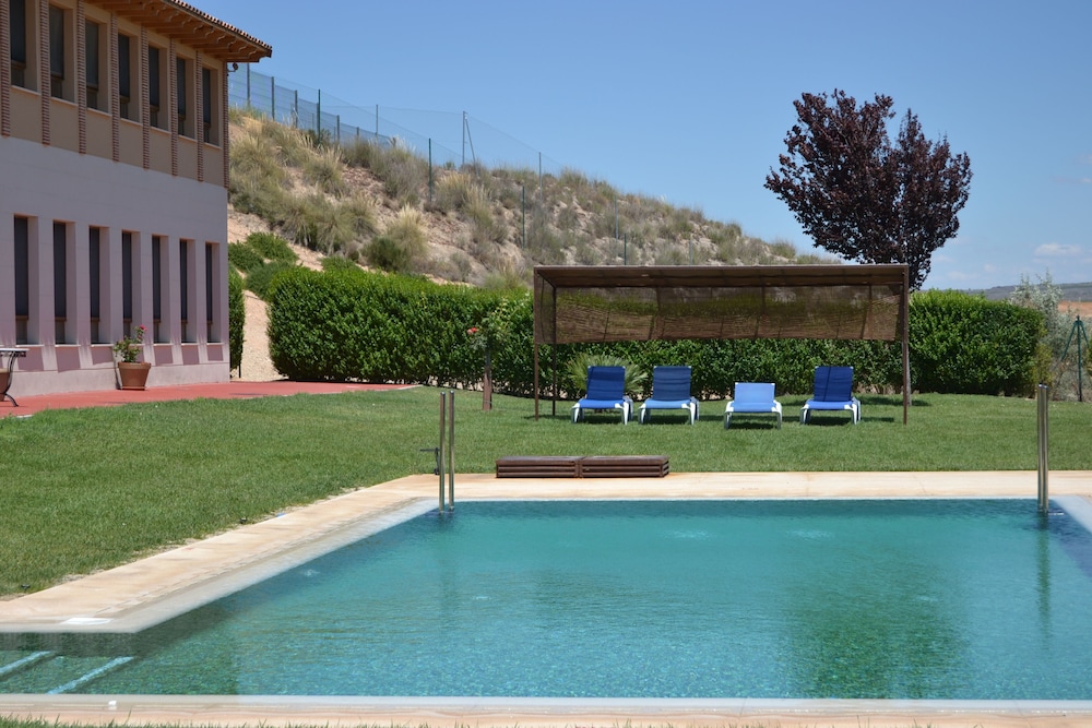 Domus Selecta Complejo Enoturistico Finca La Estacada 40/65