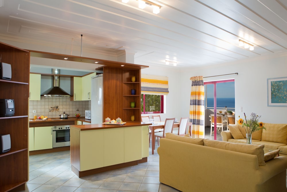Exanthia Villas 33/50