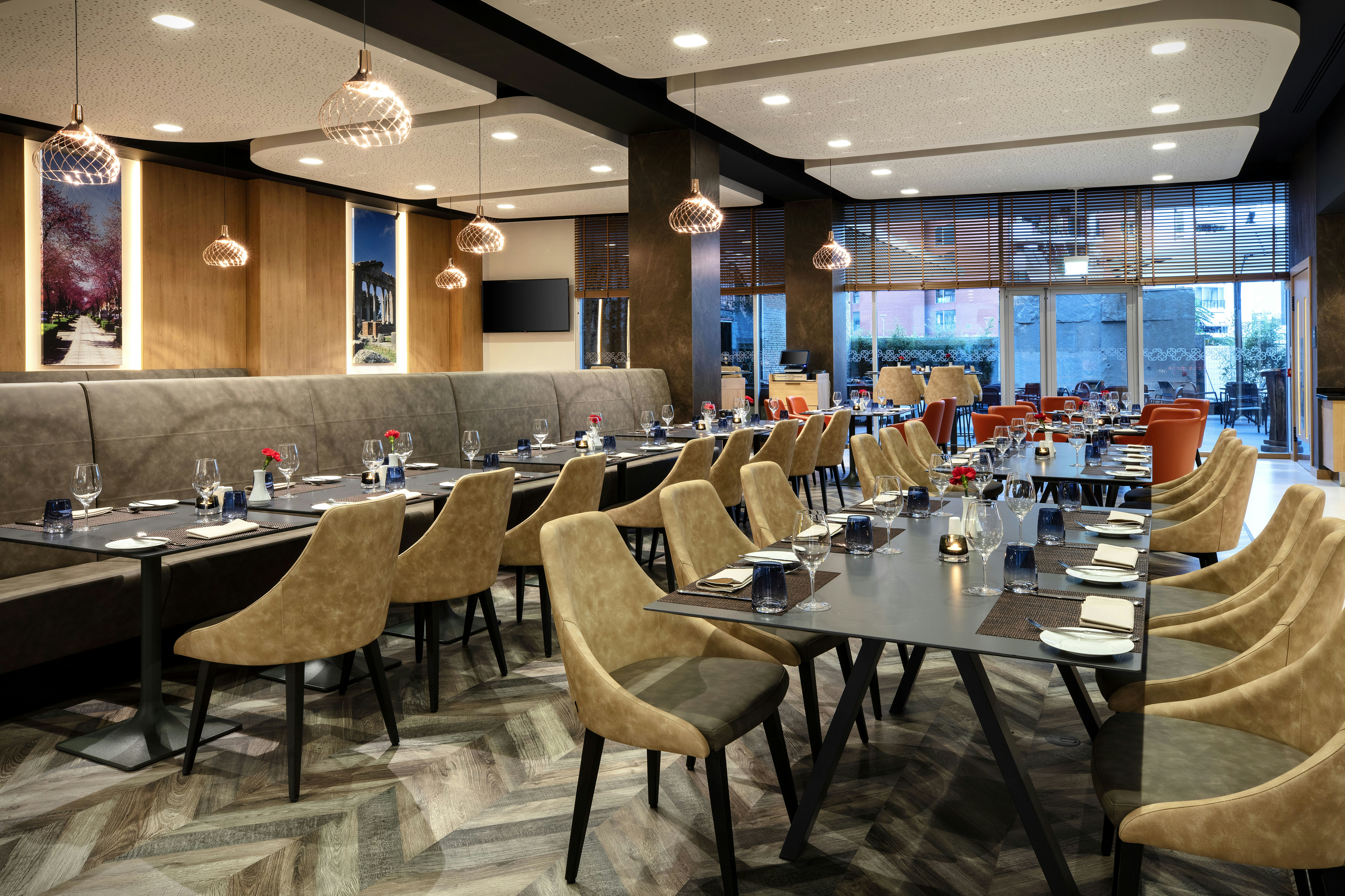 Hilton Garden Inn Tirana 55/81