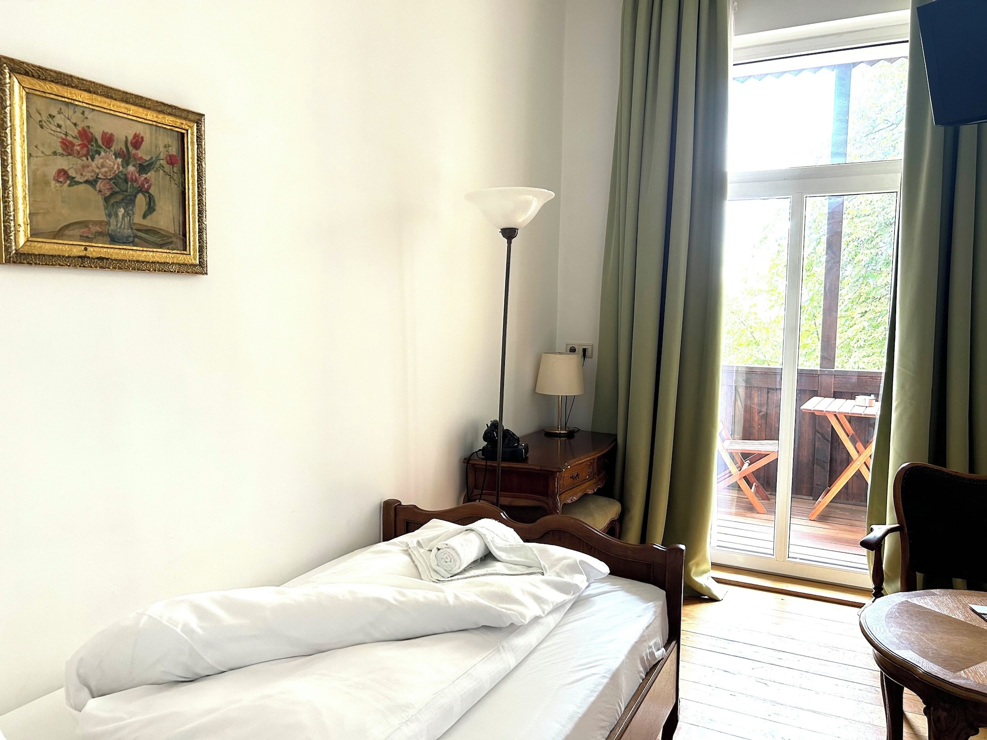 COMFORT, SINGLE, SINGLE BED