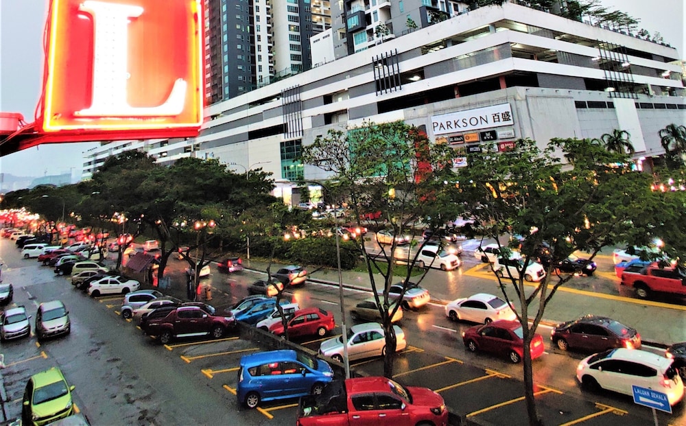 Fast Hotel Setapak Near Tunku Abdul Rahman UMT KL 29/41