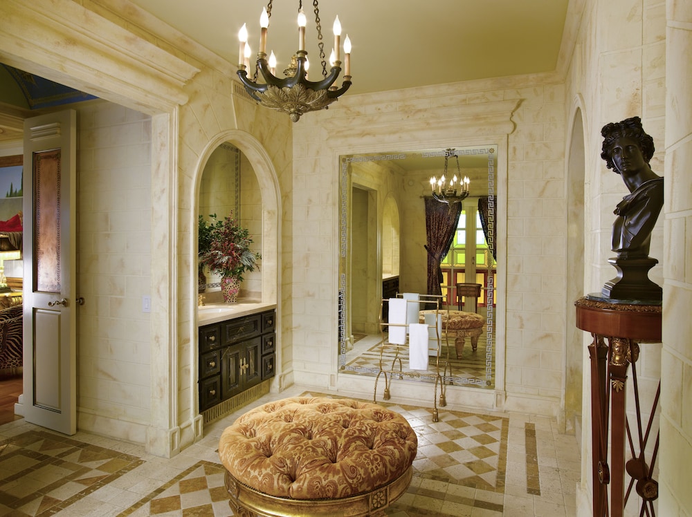 THE VILLA CASA CASUARINA 39/61
