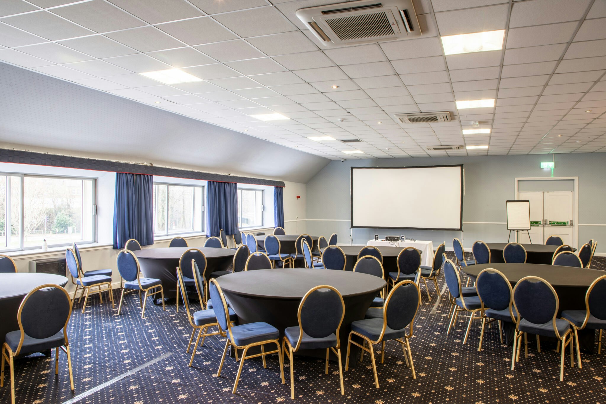 CBH The Tiverton Hotel 34/44