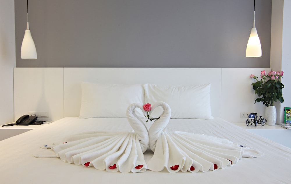 Ping Hotel Hanoi 42/66