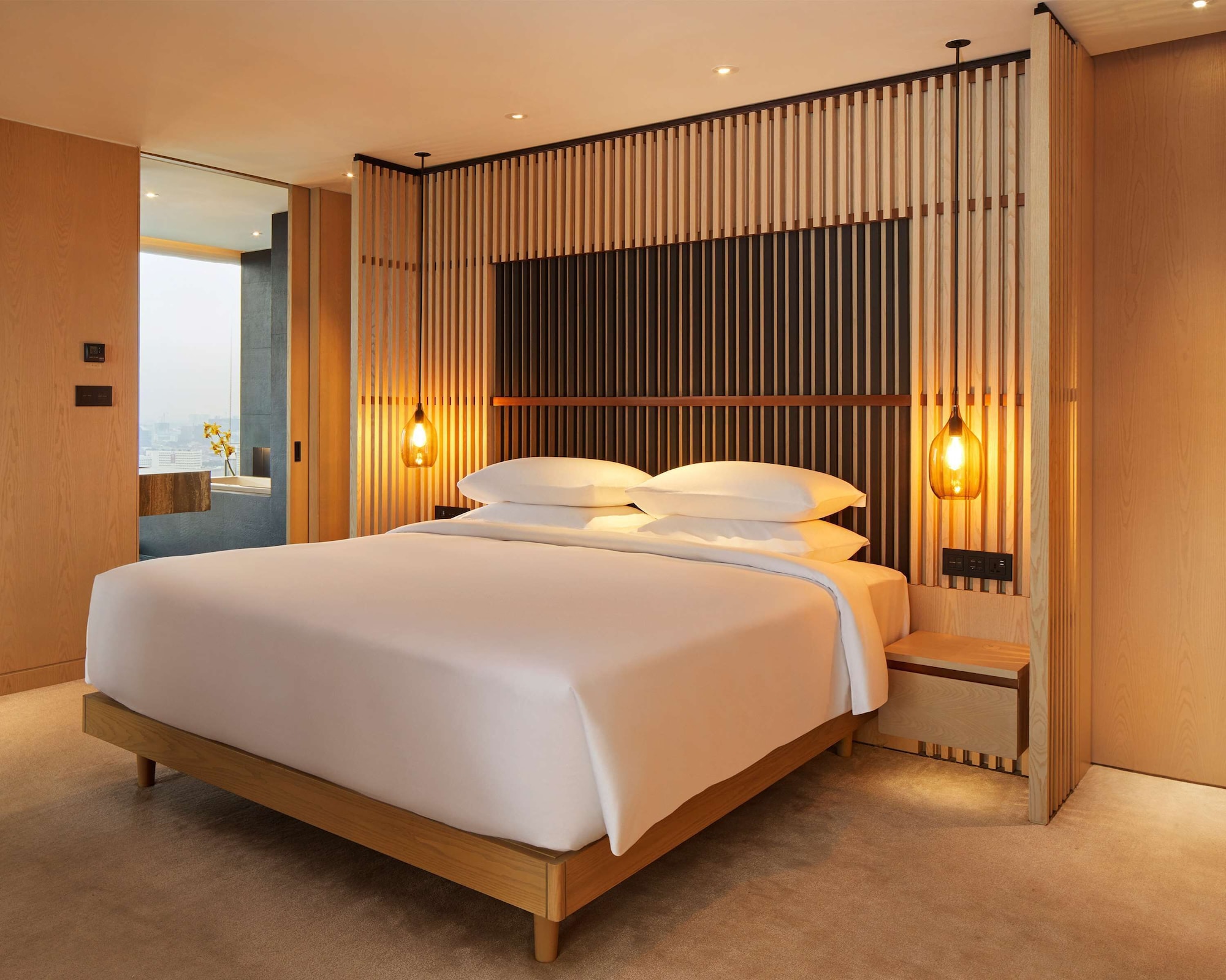 Park, Deluxe, Suite, King Bed, Mountain View