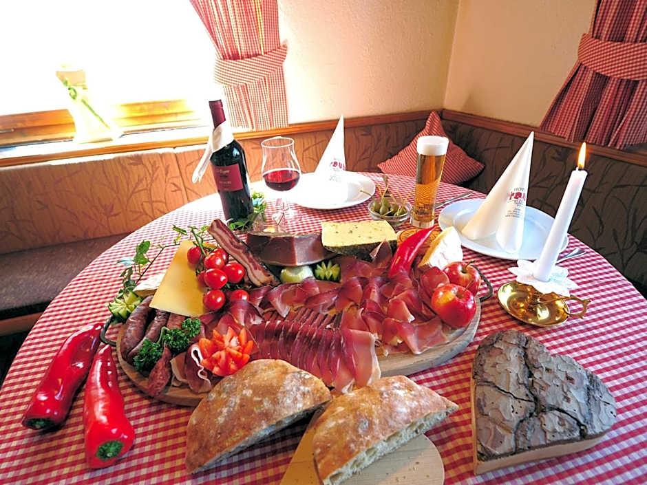 HOTEL TRAUBE 18/21
