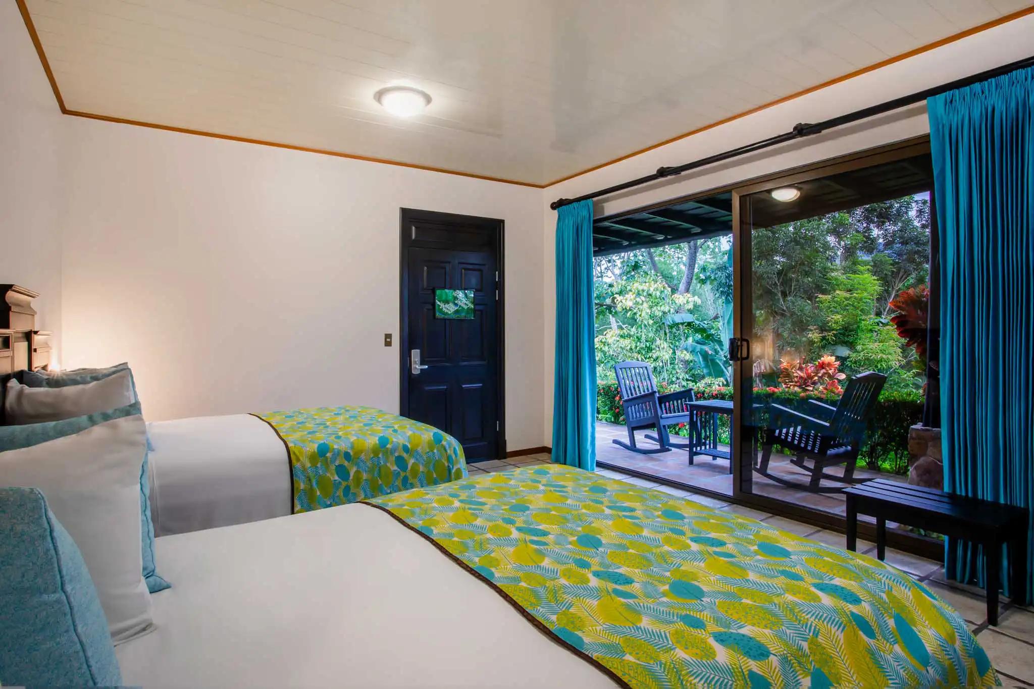 Suite, Volcano View