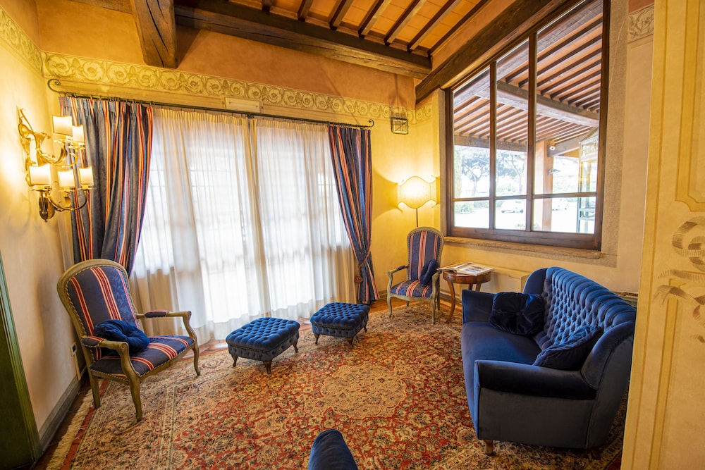 Boccaccio Hotel 53/65