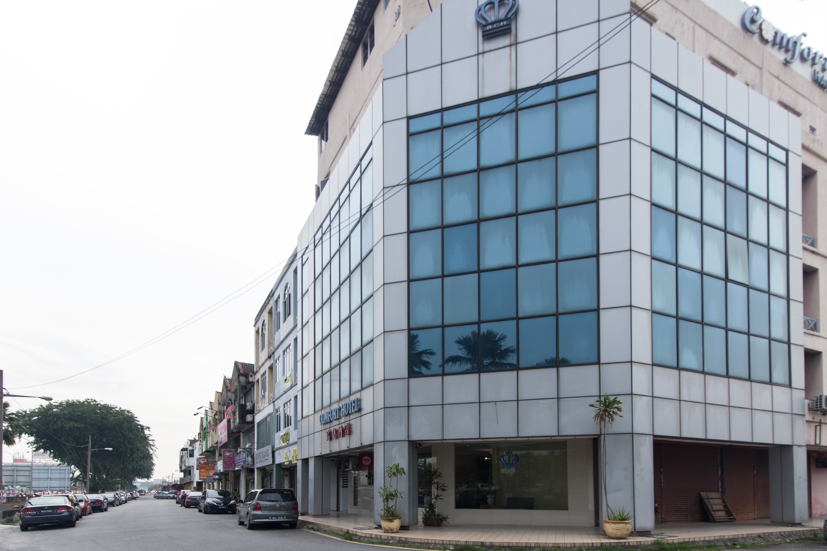 Super OYO 447 Comfort Hotel Meru in KLANG