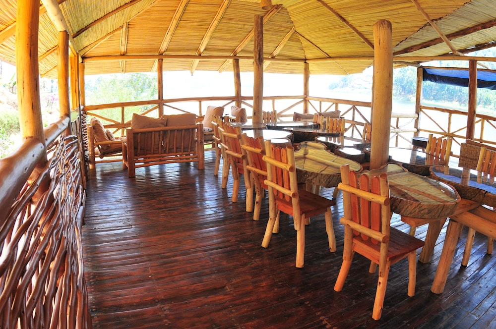 Lake Bunyonyi Rock Resort 27/50