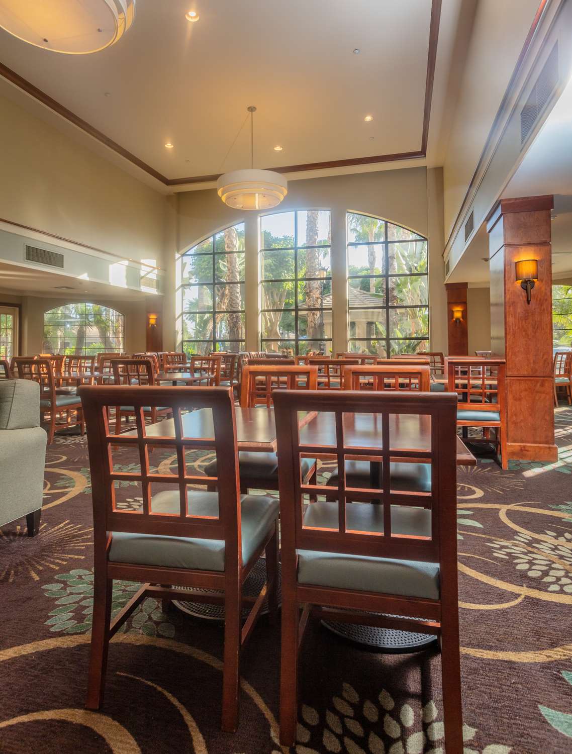 Sonesta ES Suites Anaheim Resort Area 15/23