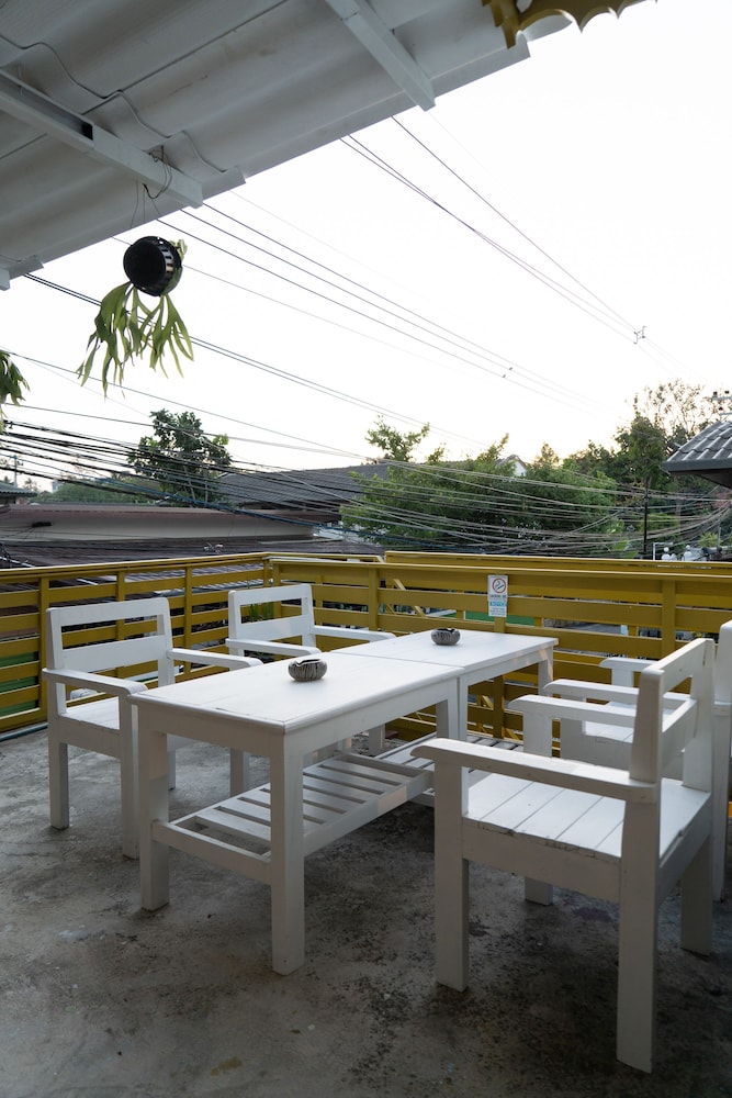 Past Tense Hostel 47/50