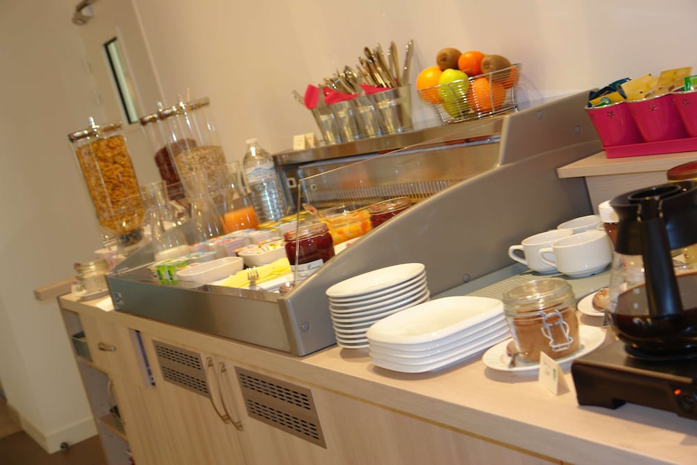 Brit Hotel Vendee Mer 16/33