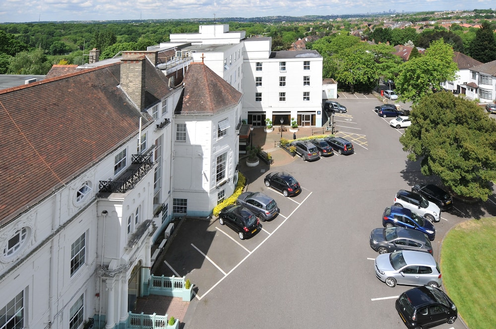 The Bromley Court Hotel 39/50