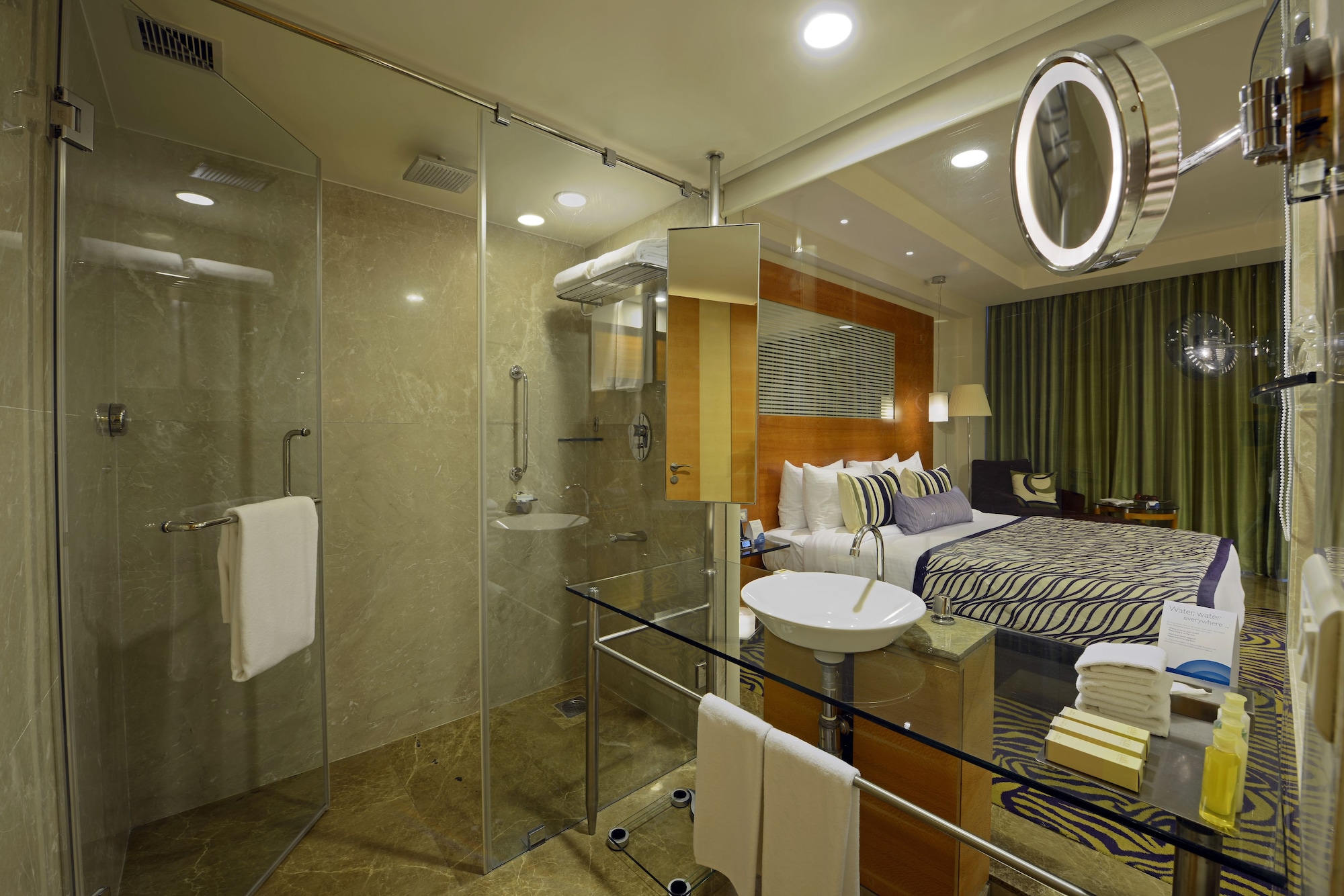 SUPERIOR, SINGLE BED