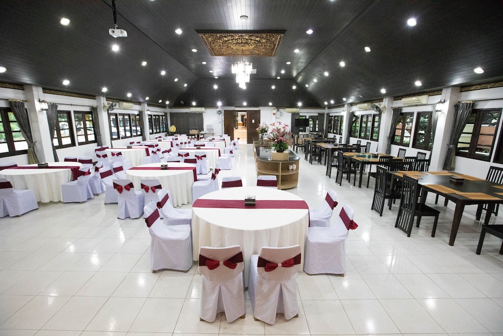 Luck Swan Resort Spa Chiang Rai 46/62