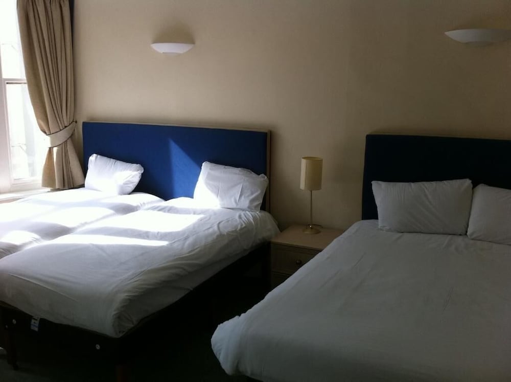 Heathlands Hotel Bournemouth 16/48