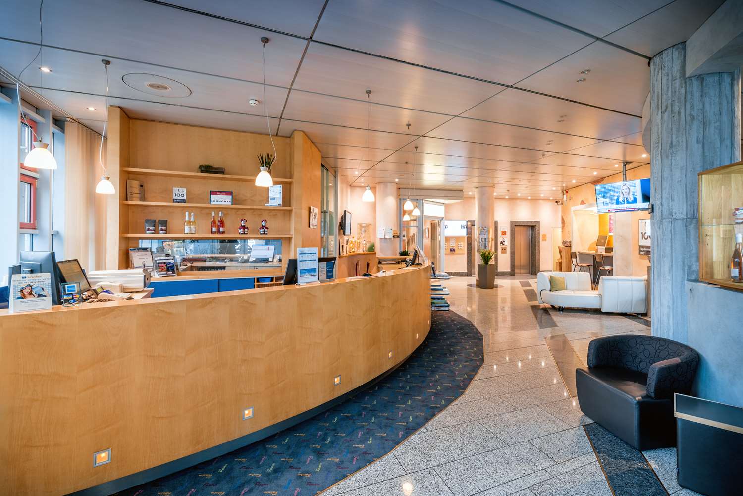 Best Western Plus Palatin Kongress Hotel 7/75