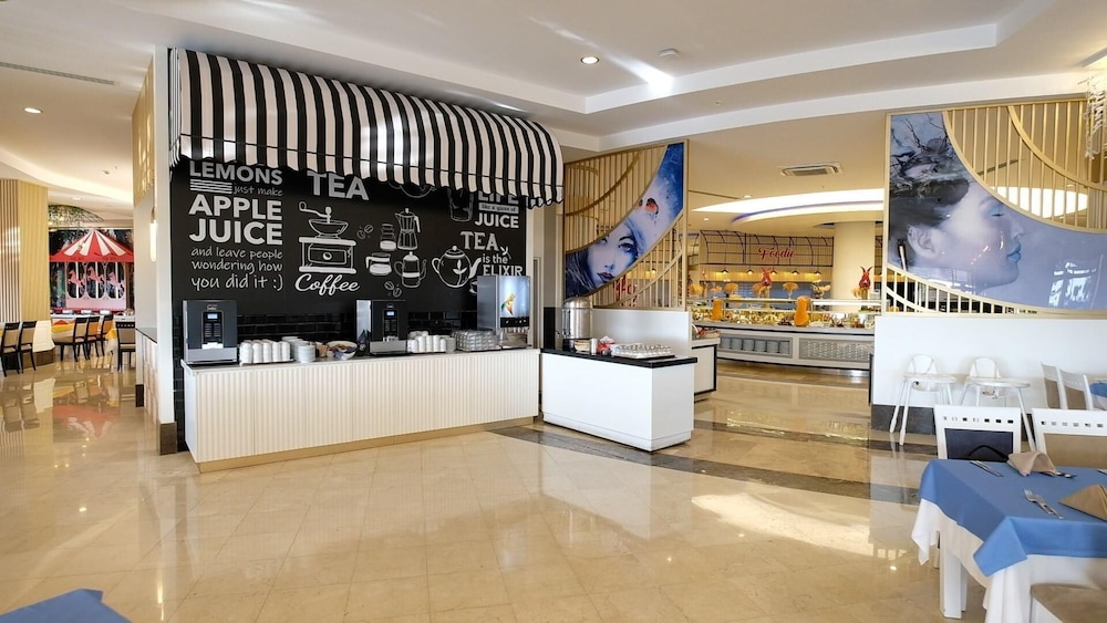 Seaden Sea World Resort & SPA 8/50