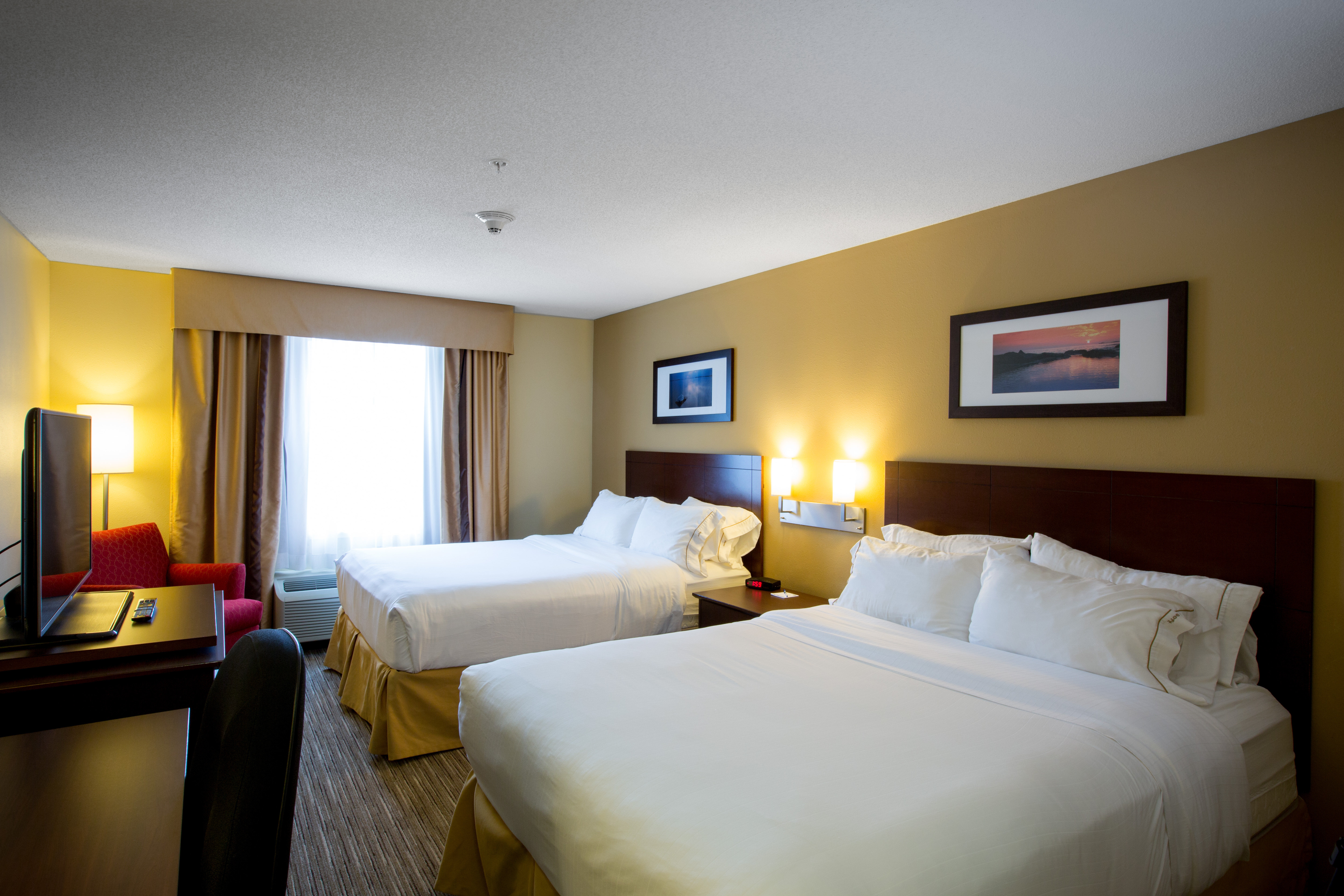 Holiday Inn Express Stellarton New Glasgow 16/50