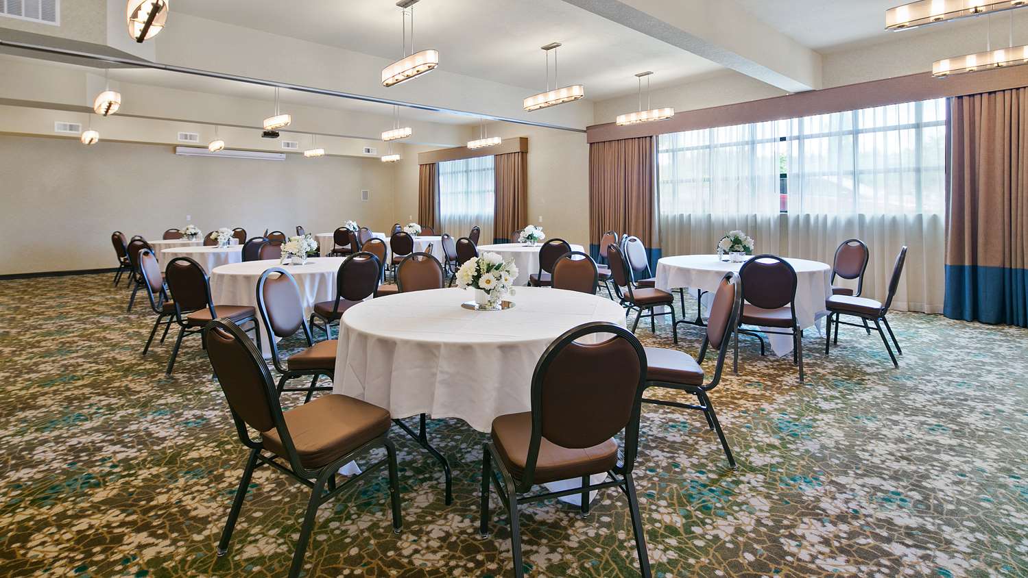 Best Western Liberty Inn DuPont JBLM 13/19