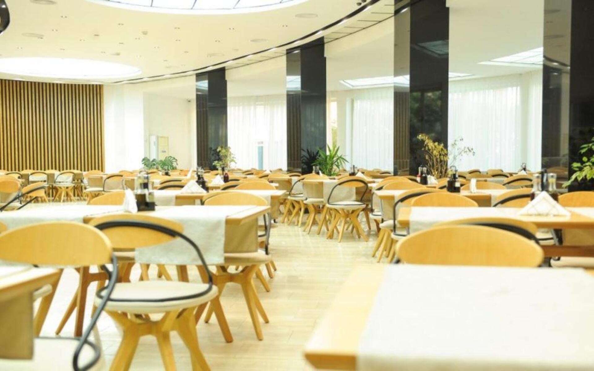 Hotel Leonardo 14/20