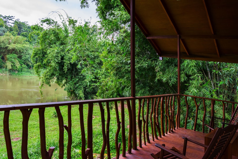 Kandy Cabana Eco Resort 21/36